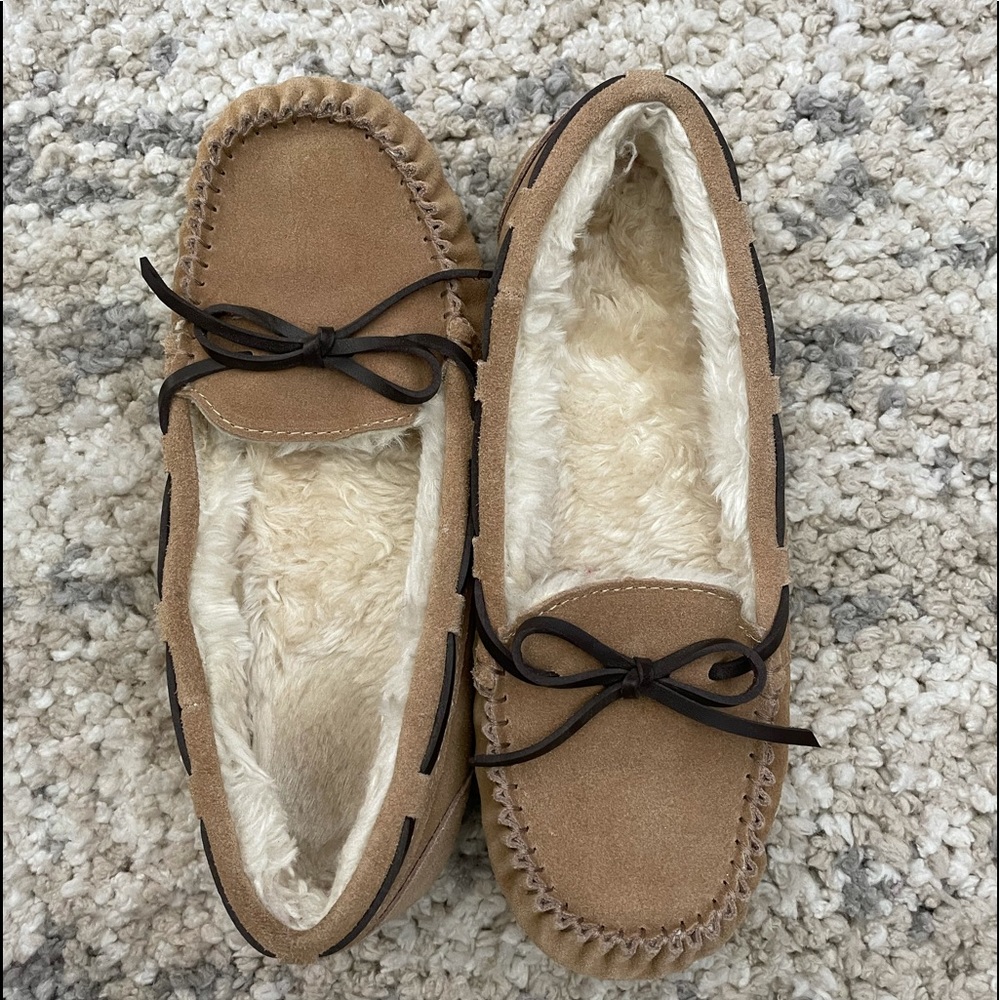 Women’s Cozy Fluffy  Moccasins
